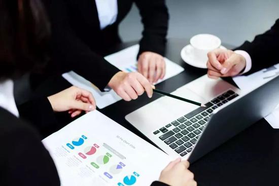 ����I(y��)�ˆT��(y��u)������(w��)�� �����ˆT��(y��u)��̎������֮��(y��u)����ͨ